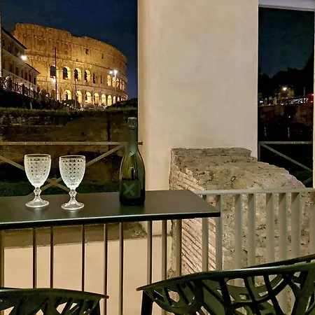 Luxury Domus 2 شقة روما